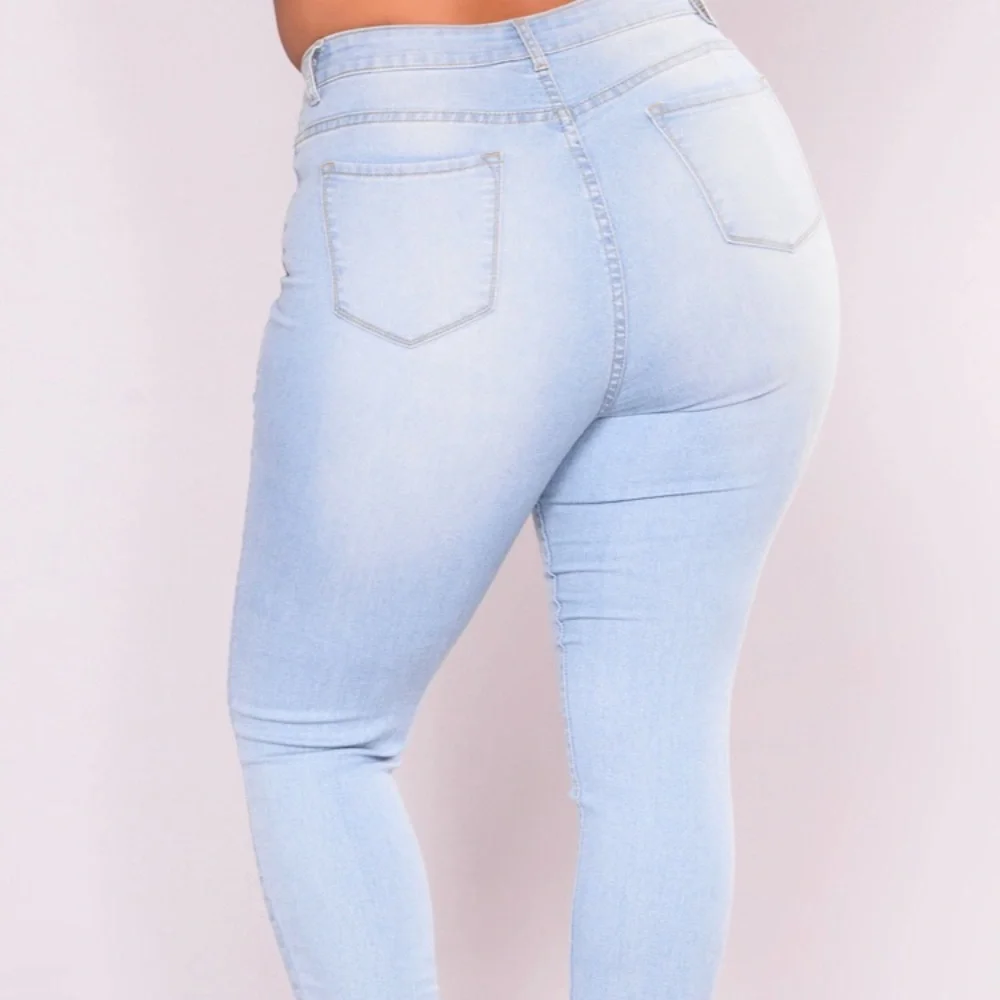 Fashion Nova Light Blue Jeans - Picture 9 of 9